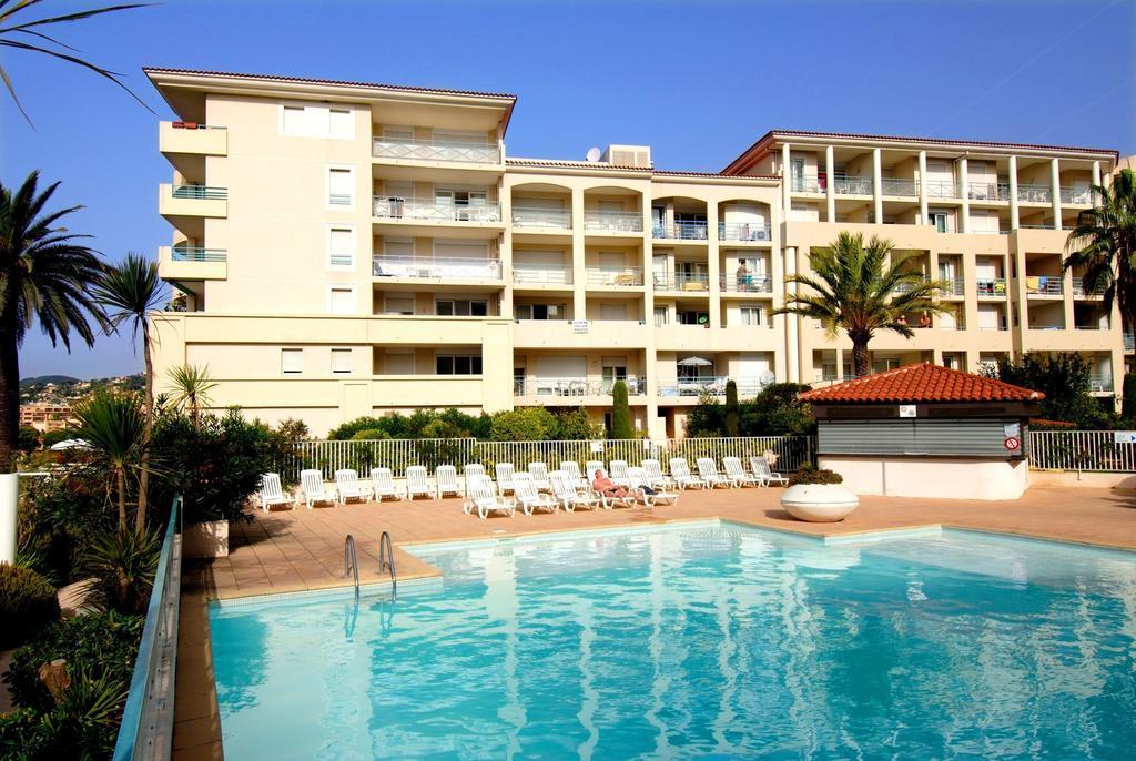 Residence Odalys Les Pins Bleus Juan-les-Pins Ngoại thất bức ảnh